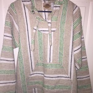 Earth Ragz men’s poncho.NWOT